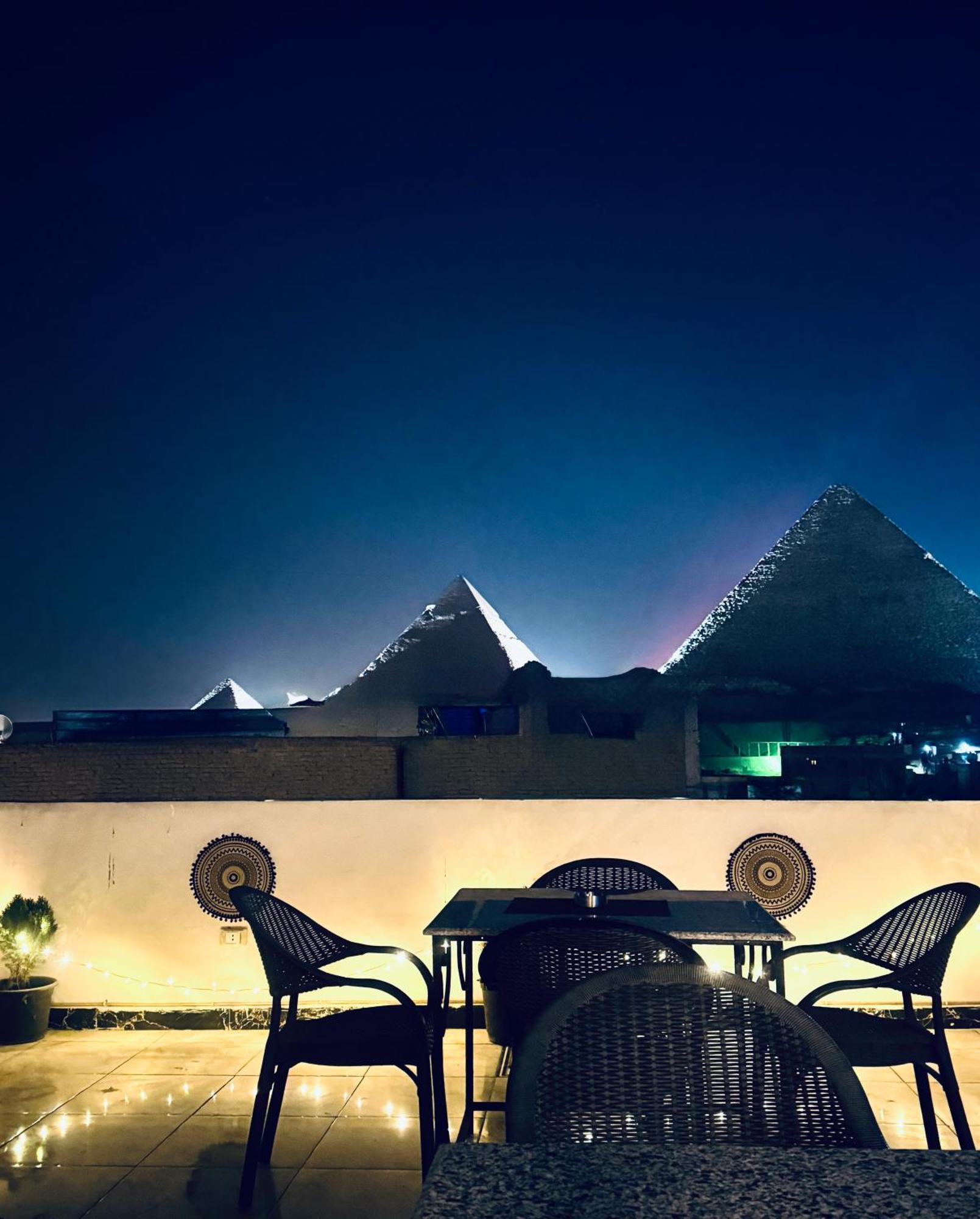 Horus Pyramids View Lejlighed Kairo Eksteriør billede